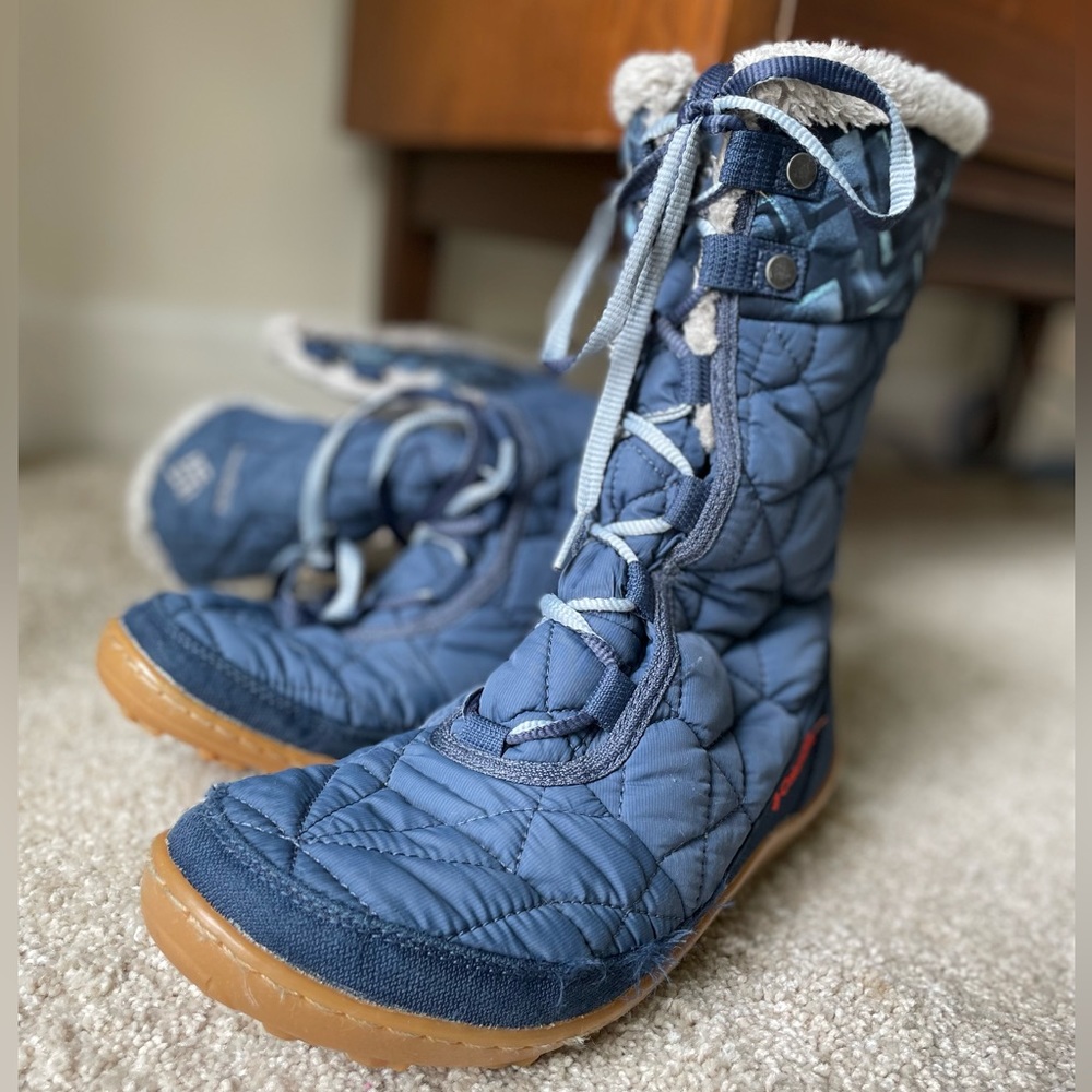 Columbia women’s waterproof lace-up warm winter boots